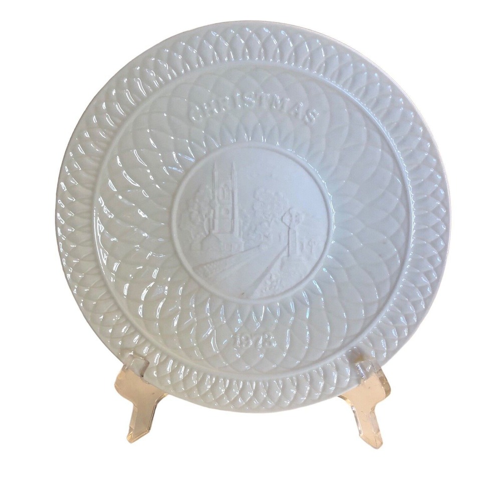 Vintage 1973 BELLEEK Ireland CHRISTMAS Devenish Isle Loch Erne WB Yeats